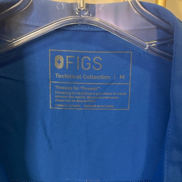 Figs Rafaella Top - Picture 2 of 4